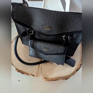Guess purse and matching Wallet